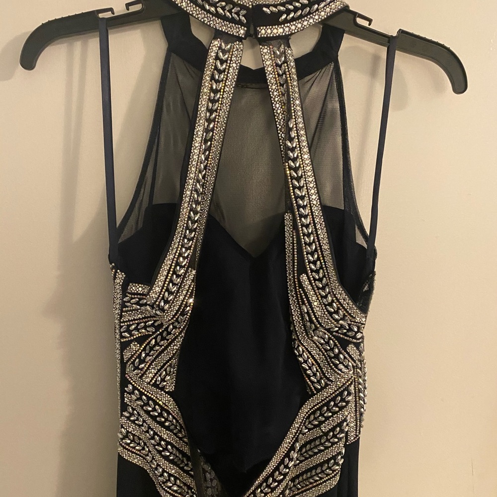 Prom Dress!! - Picture 4 of 8